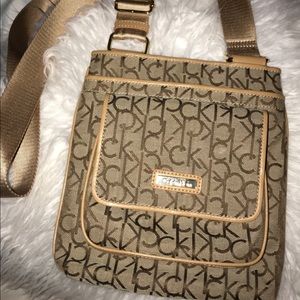 Calvin Klein crossbody